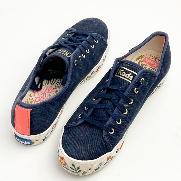 KEDS x RIFLE PAPER CO. Navy Strawberry Fields Triple Kick Lace Up Sneakers 7.5 - Picture 1 of 12